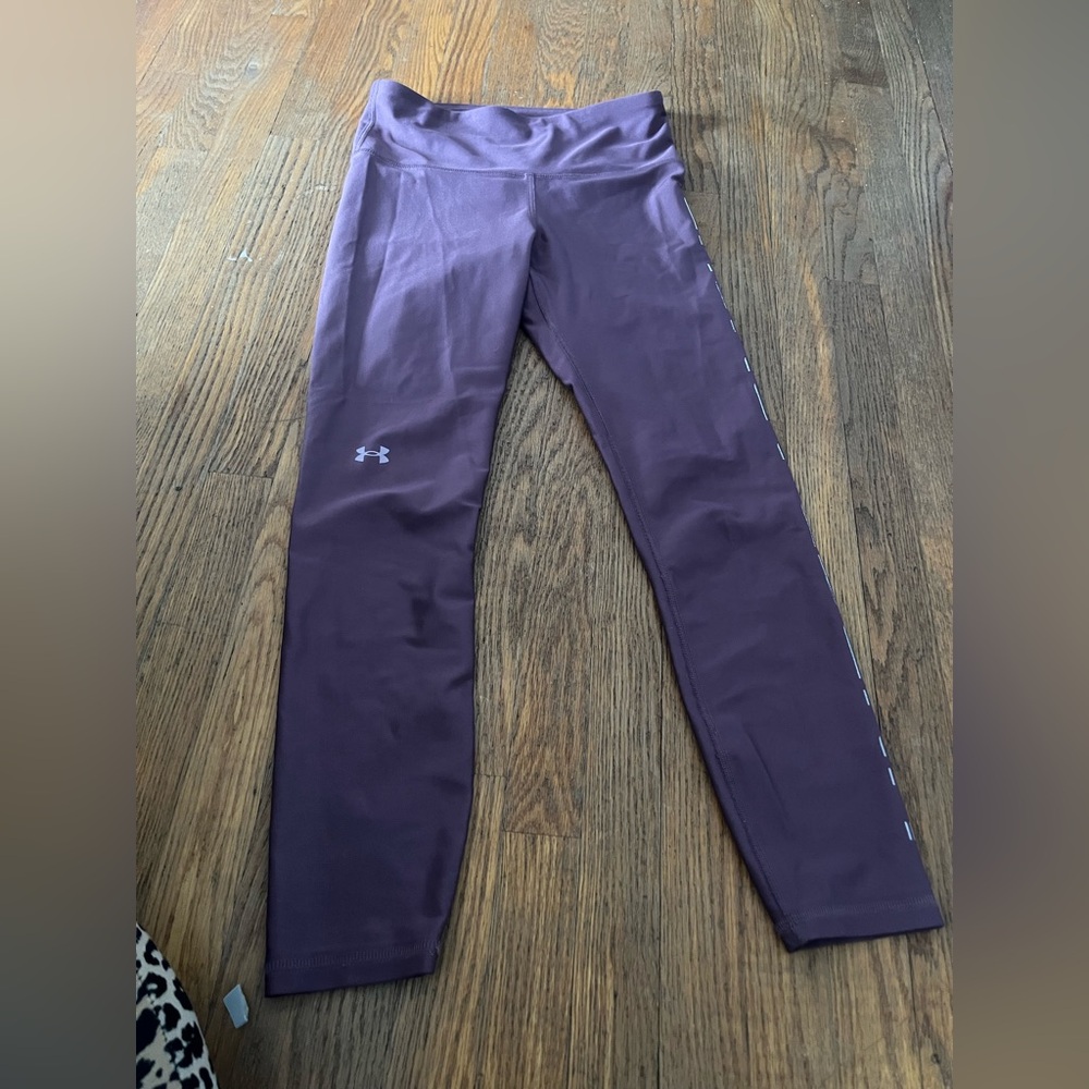 Under Armour Dark Purple Leggings size small